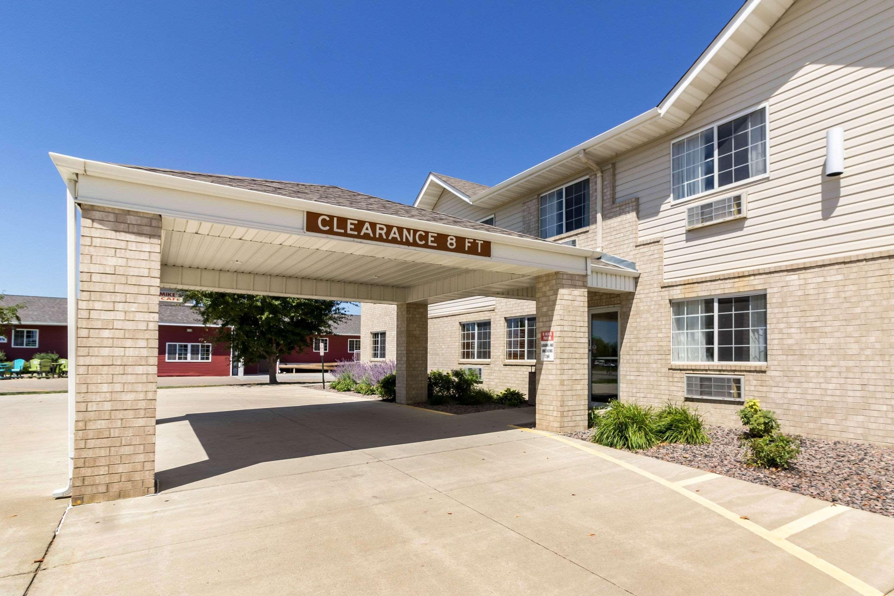 Quality Inn Marshall Mn Near University Exterior foto